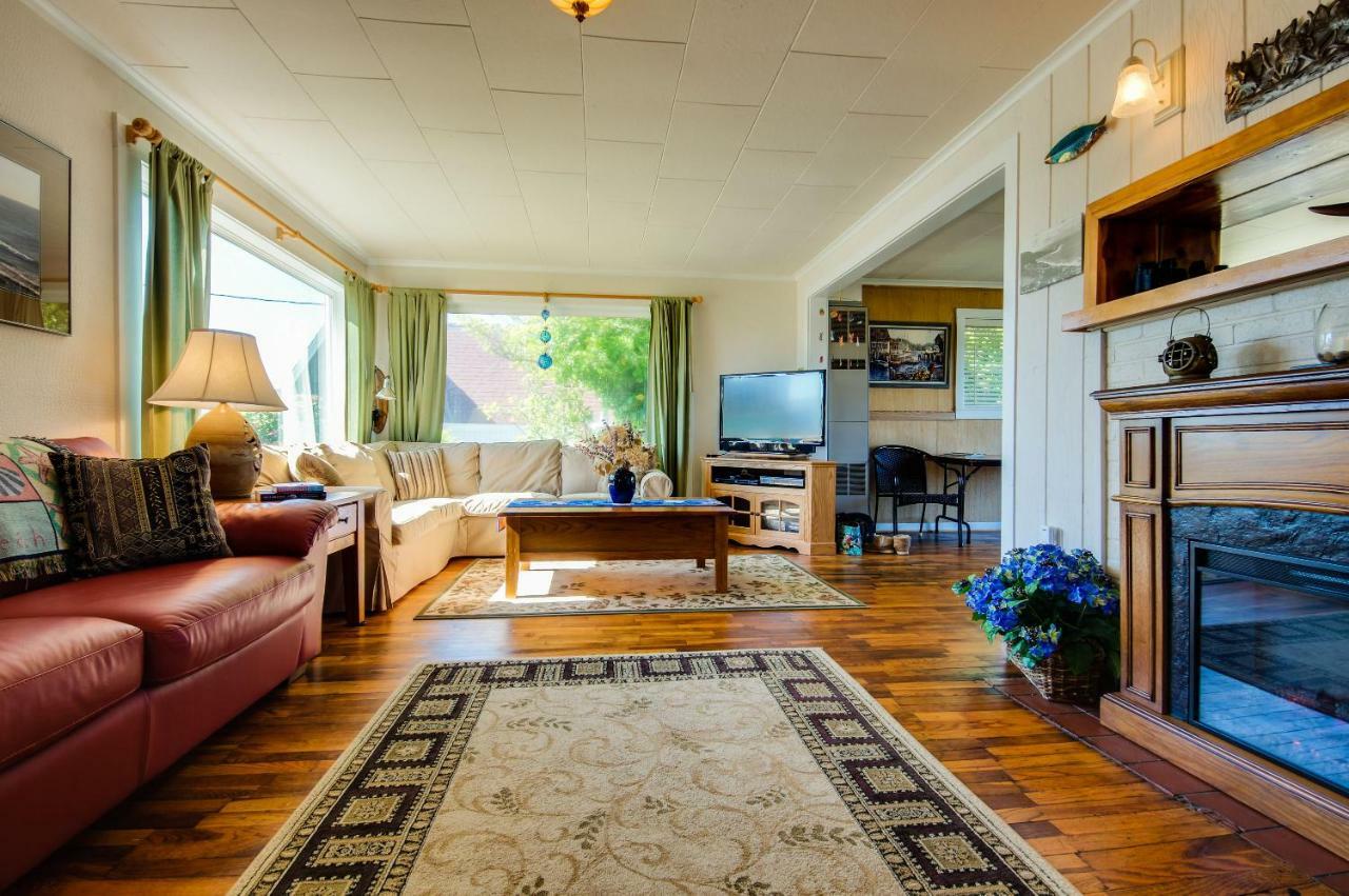 Coastal Breeze Villa Depoe Bay Exteriör bild